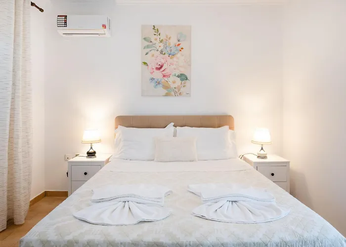 Anastasios Βίλα *