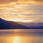 Anastasios *