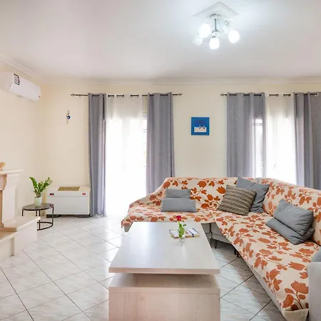 Anastasios Villa *